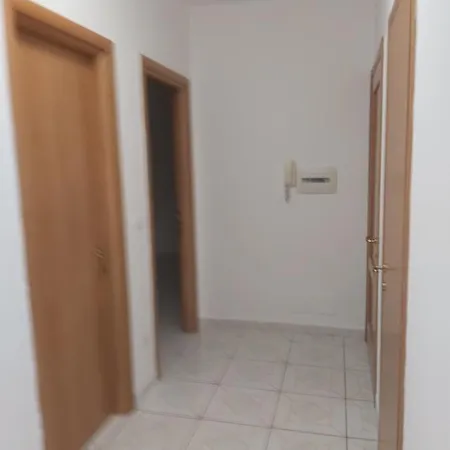 Apartment Affittasi Appartamento Montauro